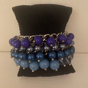 Chicos bracelet -blue beaded chunky